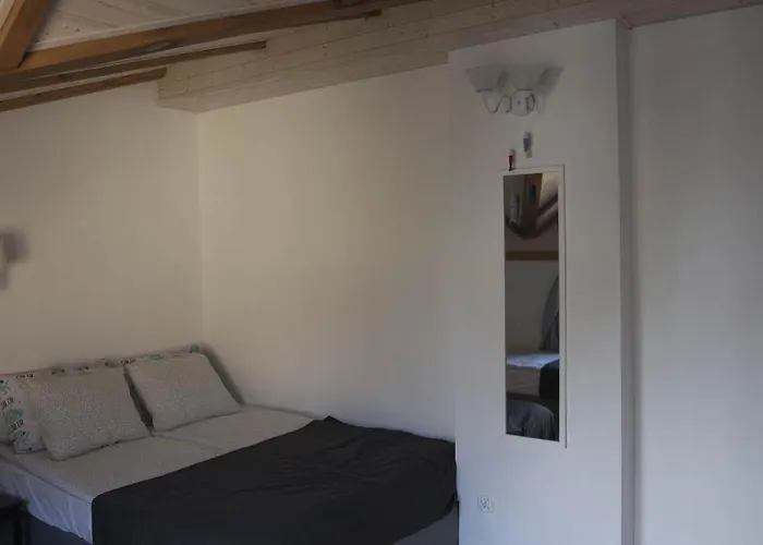 U Kota I Psa Rum i privatbostad